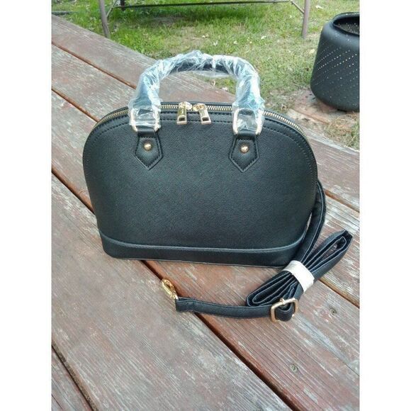 Marilyn Monroe Satchel Crossbody Black & Gold Red Inside - Picture 5 of 9